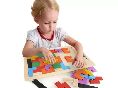 اسباب بازی فکری کاتامینو برای کودک پیش دبستانی