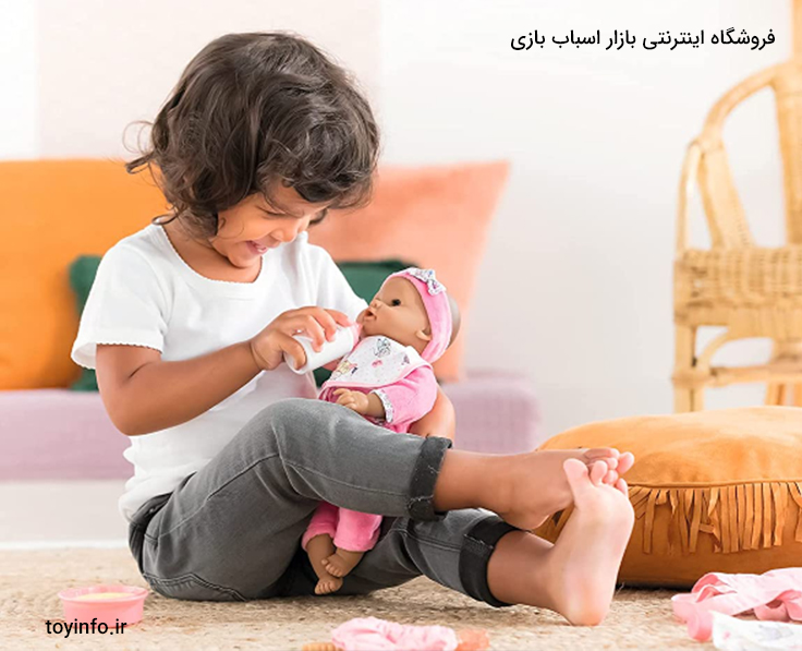 غذا دادن به عروسک ها