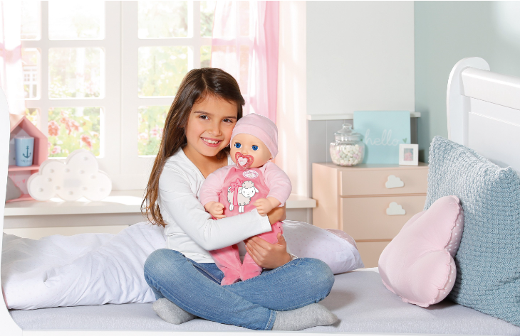 اهمیت عروسک برای کودک