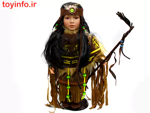 عروسک دختر سرخپوست با عصای مخصوص