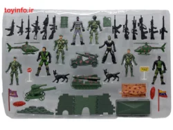 ست سرباز ارتشی با تجهیزات درون یک طلق شفاف منظم